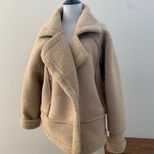 Princess Polly tan Sherpa coat size small/ medium